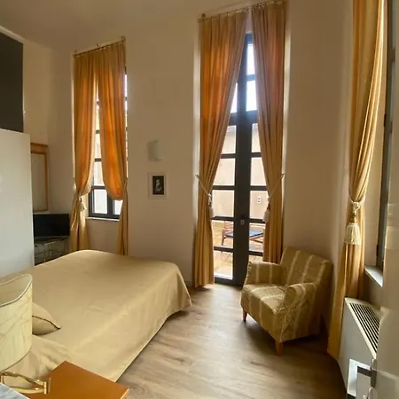 Апарт-отель Miramare Apartments&suites 3*