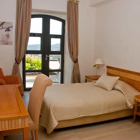 Miramare Apartments&suites Апарт-отель Специя