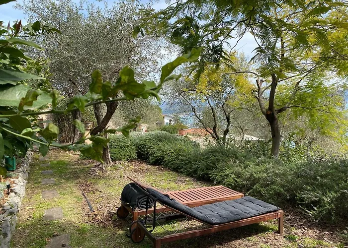 Miramare Apartments&suites 4*