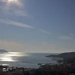 Miramare Apartments&suites La Spezia
