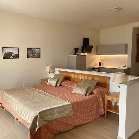 Miramare Apartments&suites 4*