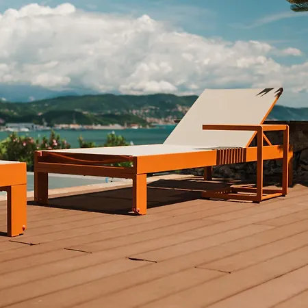 Miramare Apartments&suites Λα Σπέτσια