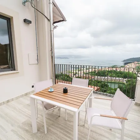Miramare Apartments&suites 4*