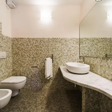 Miramare Apartments&suites Λα Σπέτσια