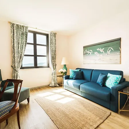 Miramare Apartments&suites Ξενοδοχείο με διαμερίσματα