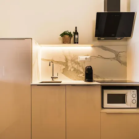 Miramare Apartments&suites Λα Σπέτσια