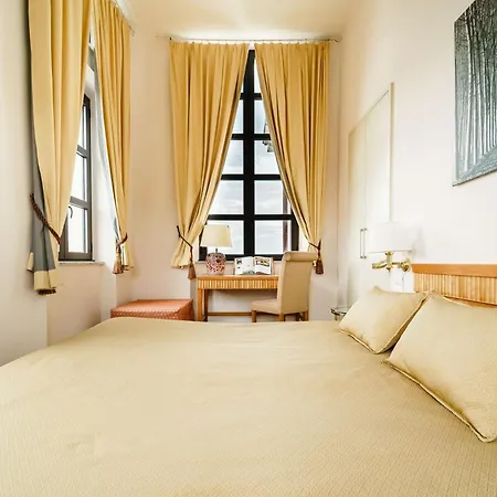 Miramare Apartments&suites