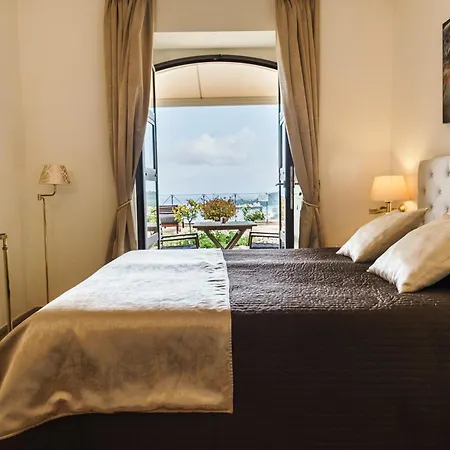 Miramare Apartments&suites Ξενοδοχείο με διαμερίσματα