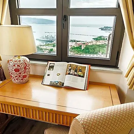 Miramare Apartments&suites 4* La Spezia