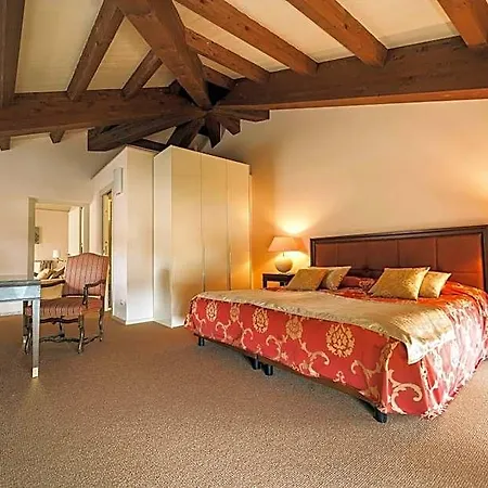 Miramare Apartments&suites 4* La Spezia