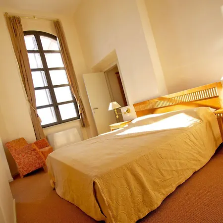 Miramare Apartments&suites Ξενοδοχείο με διαμερίσματα Λα Σπέτσια