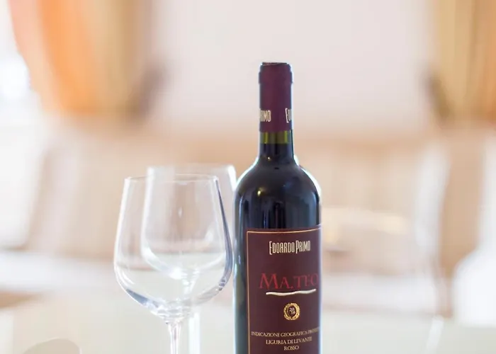 Miramare Apartments&suites Aparthotel 4*