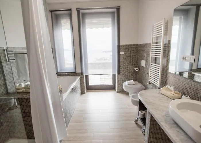 아파트호텔 Miramare Apartments&suites