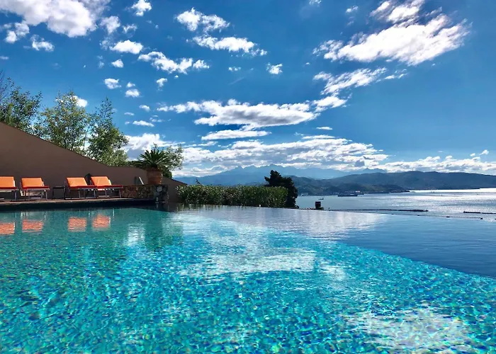 Miramare Apartments&suites