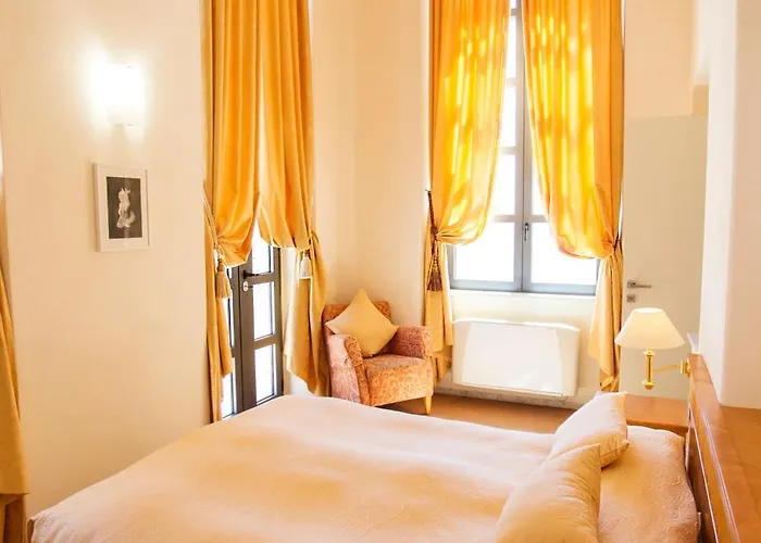 Miramare Apartments&suites 아파트호텔 4*