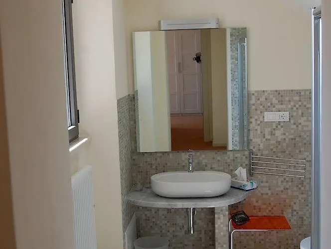 Miramare Apartments&suites 아파트호텔 라스페치아