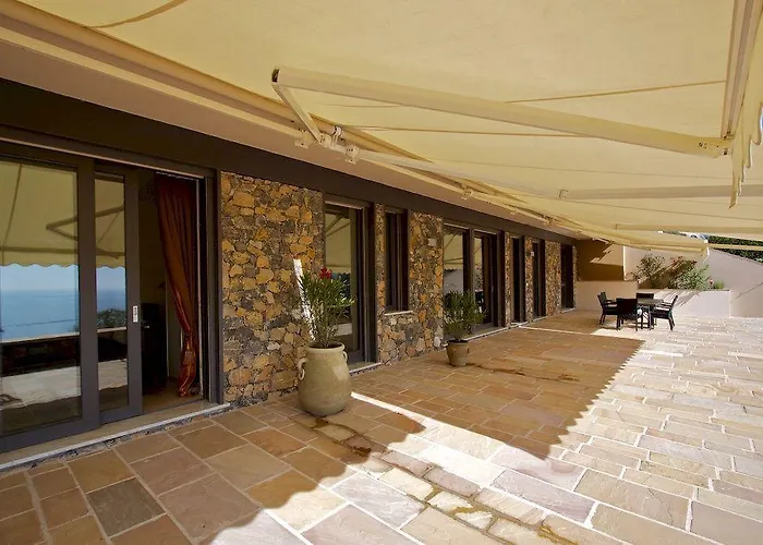 Miramare Apartments&suites 4* La Spezia