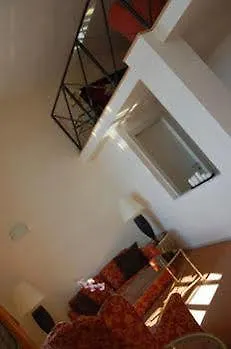 Miramare Apartments&suites 라스페치아