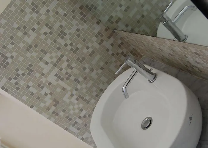 Miramare Apartments&suites 4* 라스페치아