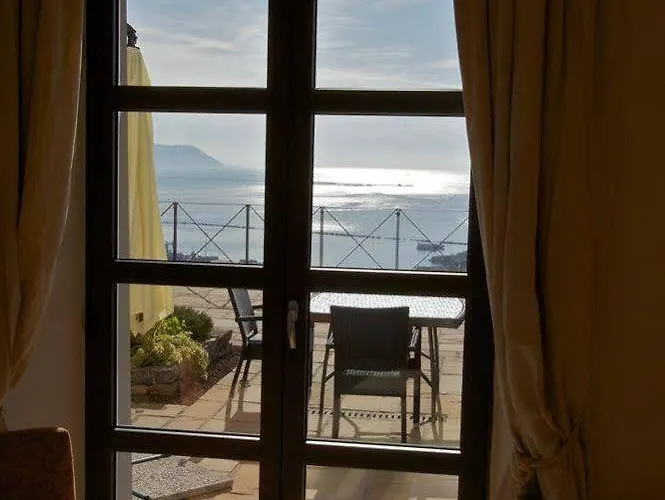 Miramare Apartments&suites 라스페치아